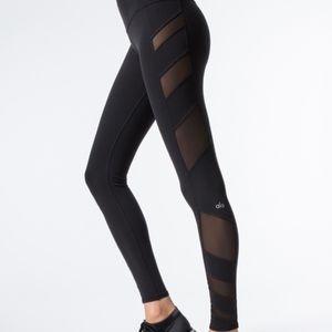 NWOT- Alo Yoga Women's Block High-Waist Legging